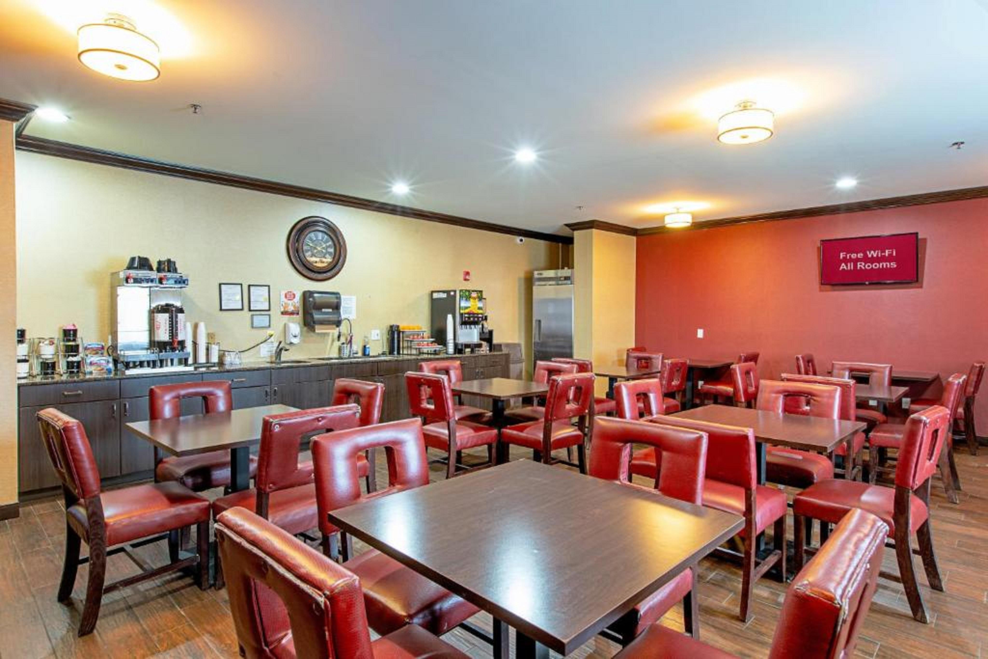 Red Roof Inn & Suites Omaha - Council Bluffs Extérieur photo