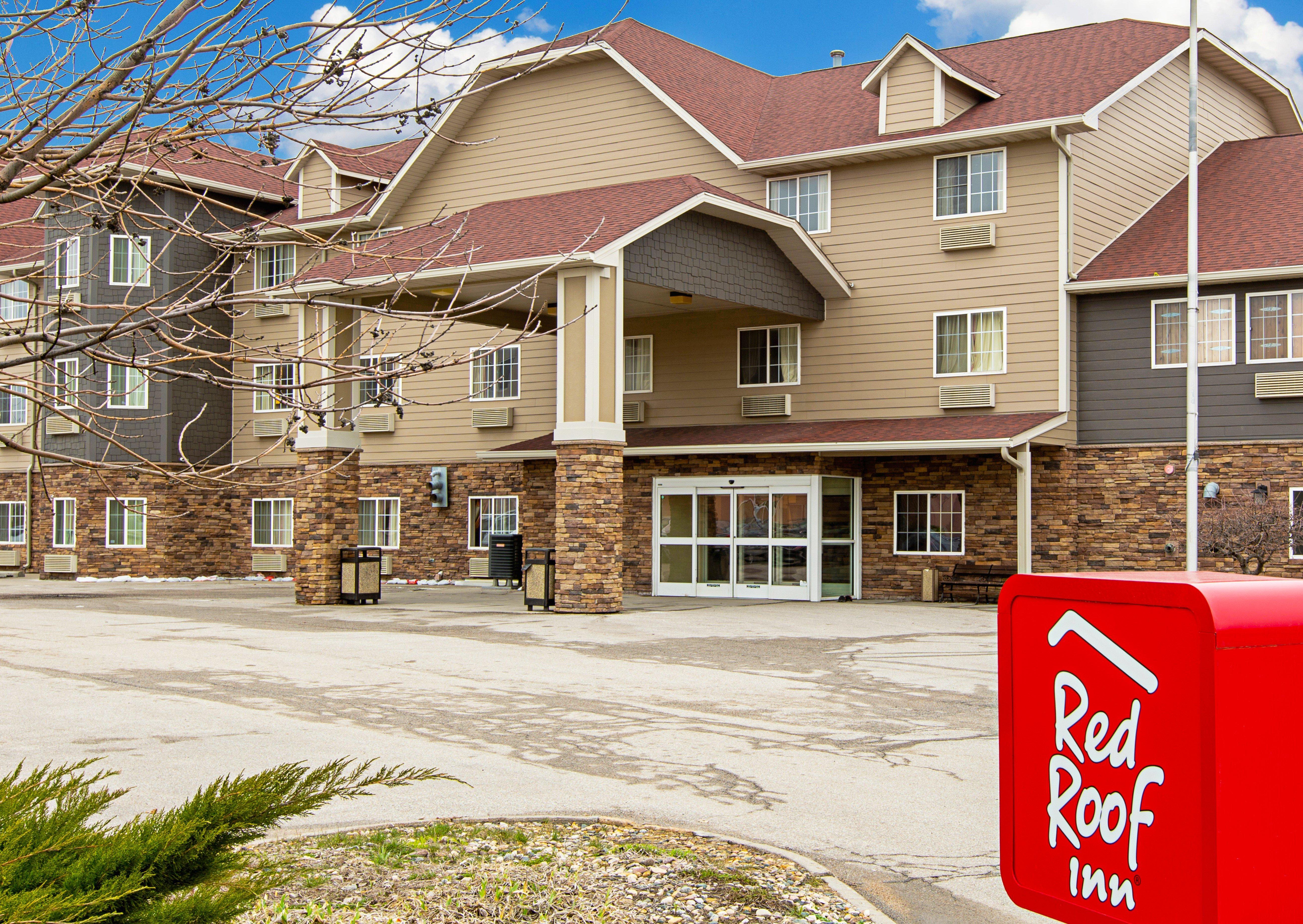 Red Roof Inn & Suites Omaha - Council Bluffs Extérieur photo